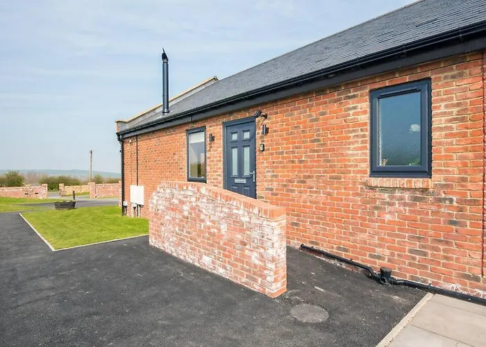 4 Bedroom Barn Conversion In Beamish County Durham
